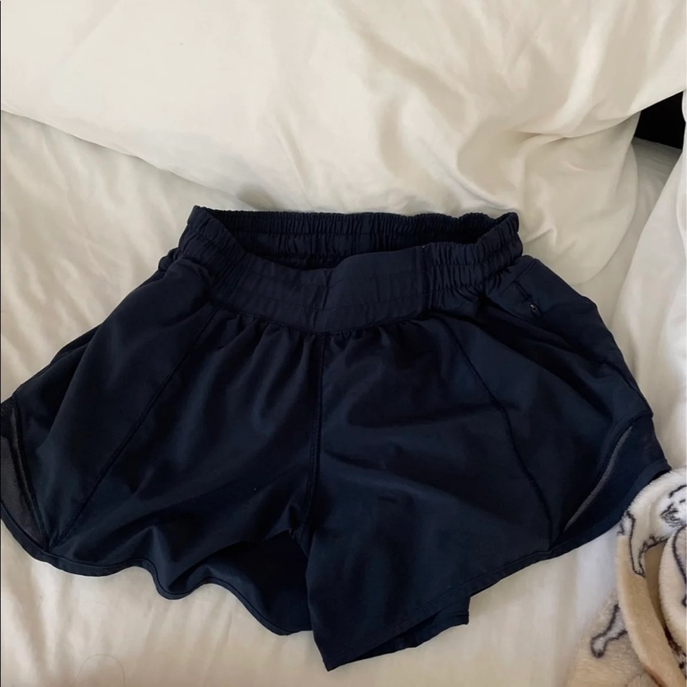 Lululemon Hottie hots 4 inch (size 4) True navy, price negotiable